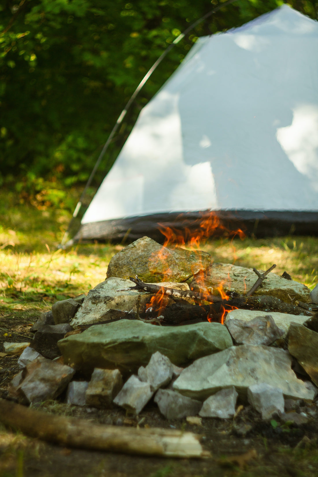 The Joys of Camping: A Guide to Connecting with Nature
